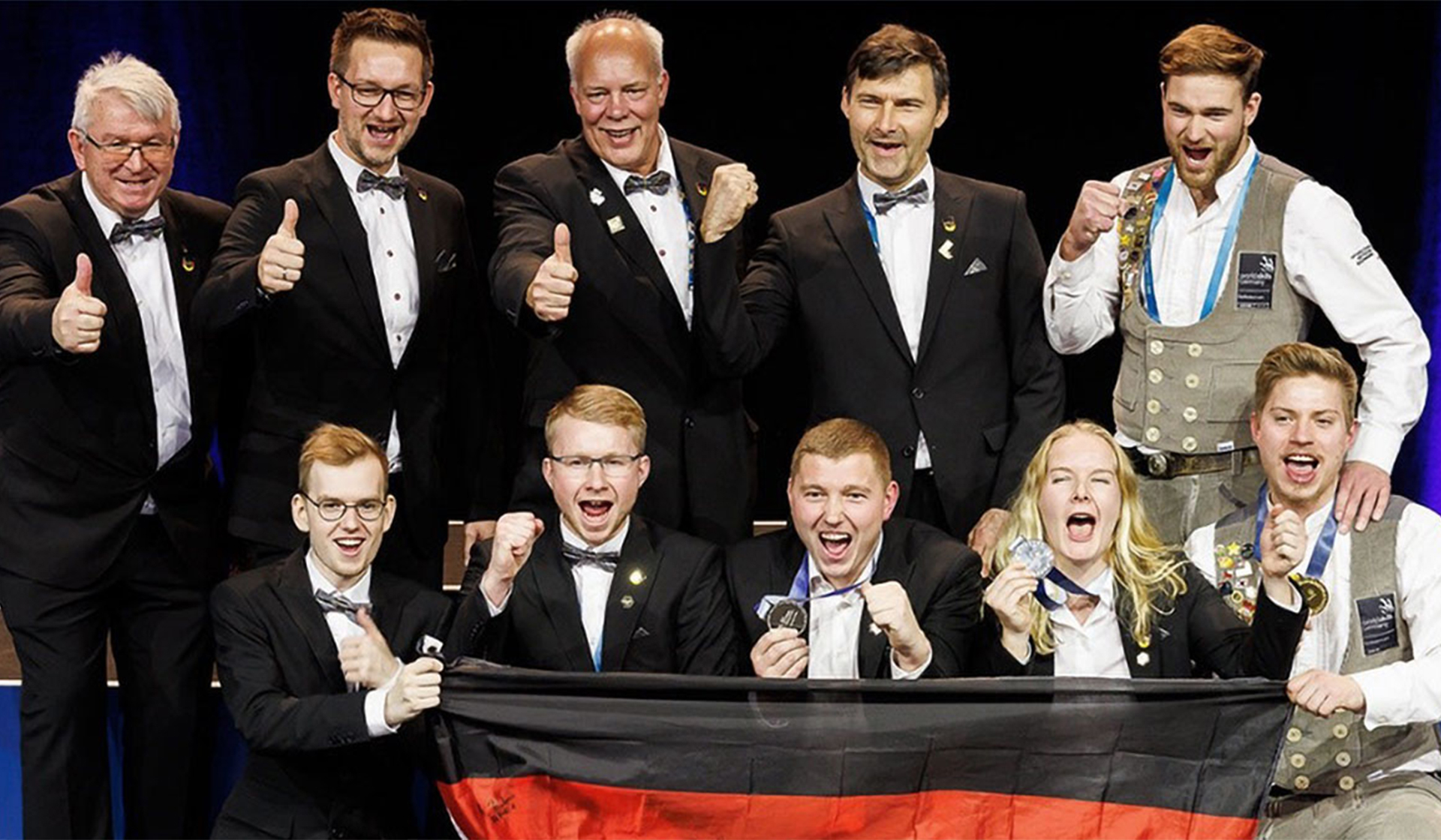 brz-baublog-wir-sind-weltmeister-worldskills-2022-begeistern-den-bau
